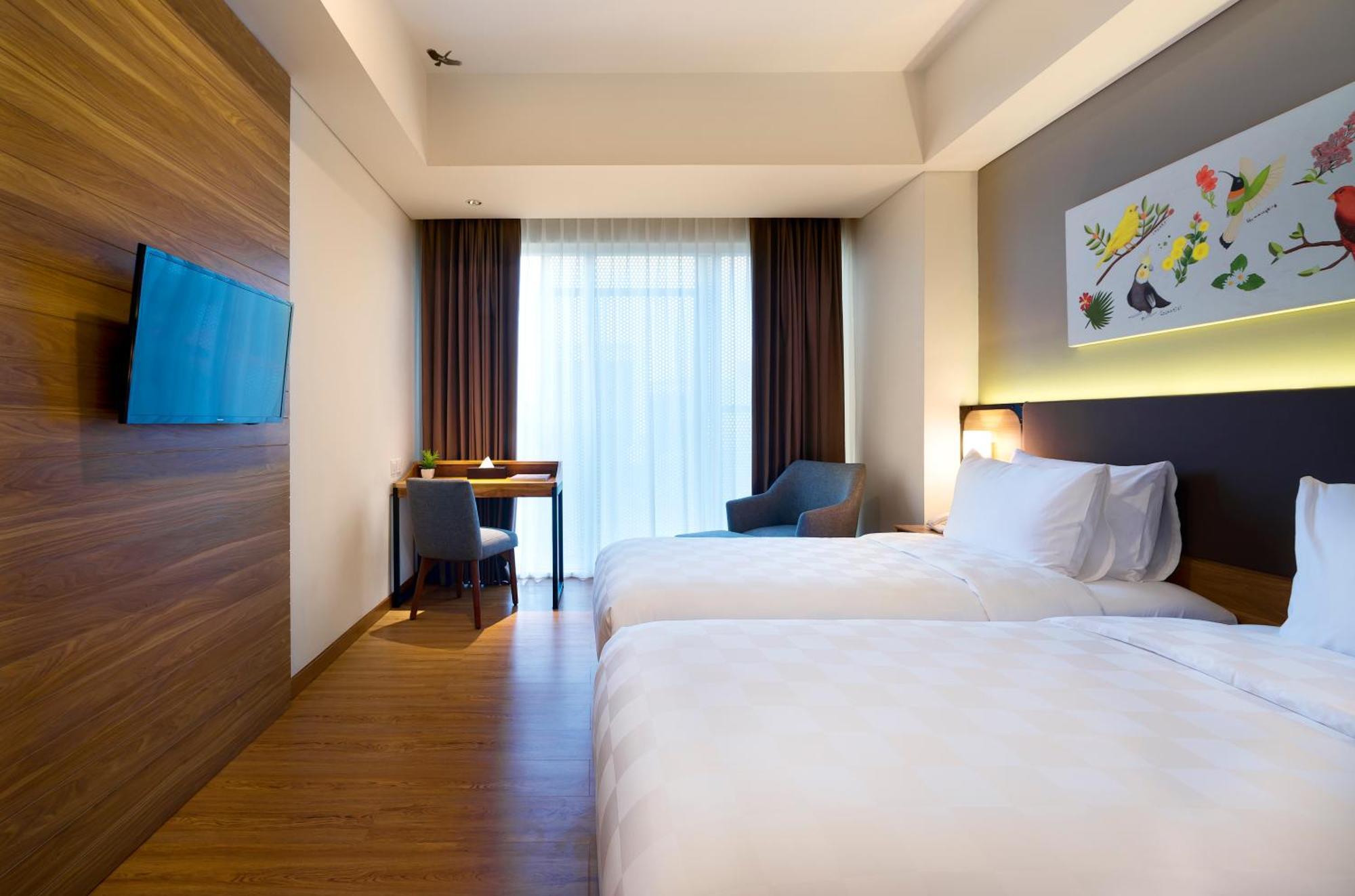 Aviary Bintaro Hotel Serpong Exterior foto