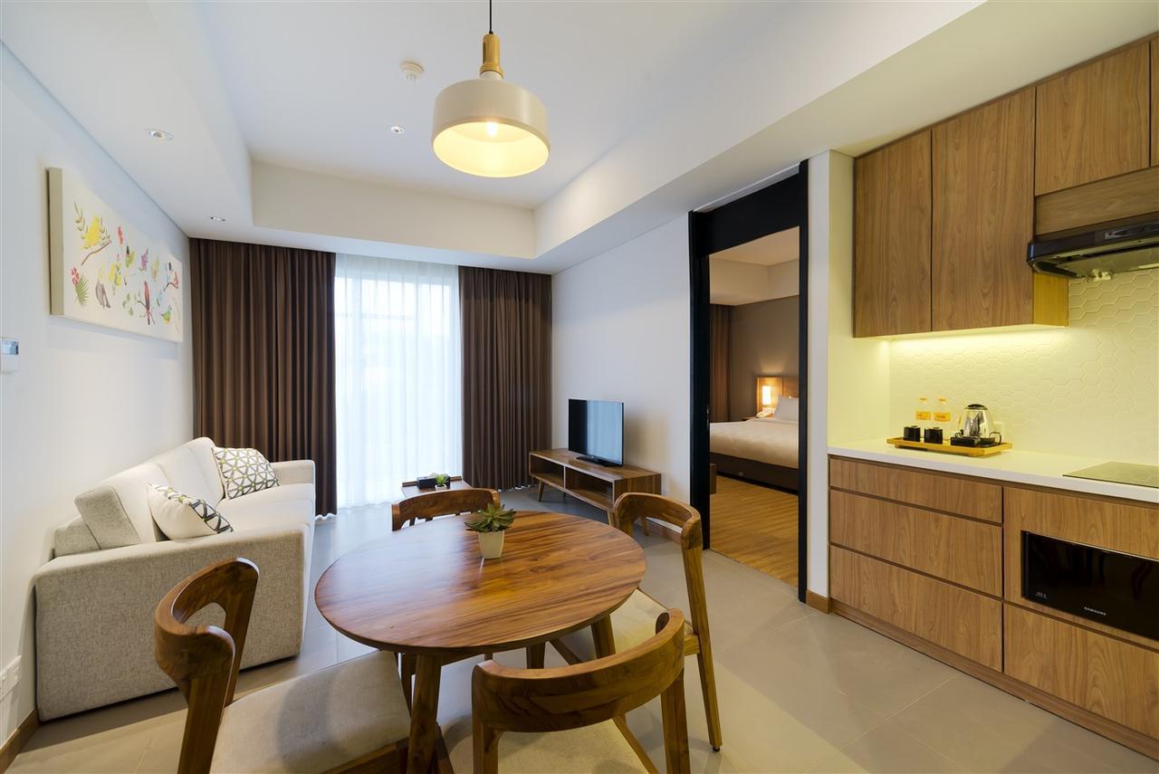 Aviary Bintaro Hotel Serpong Exterior foto