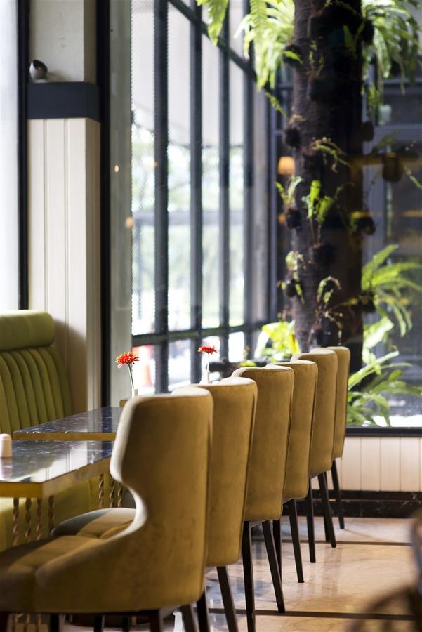 Aviary Bintaro Hotel Serpong Exterior foto
