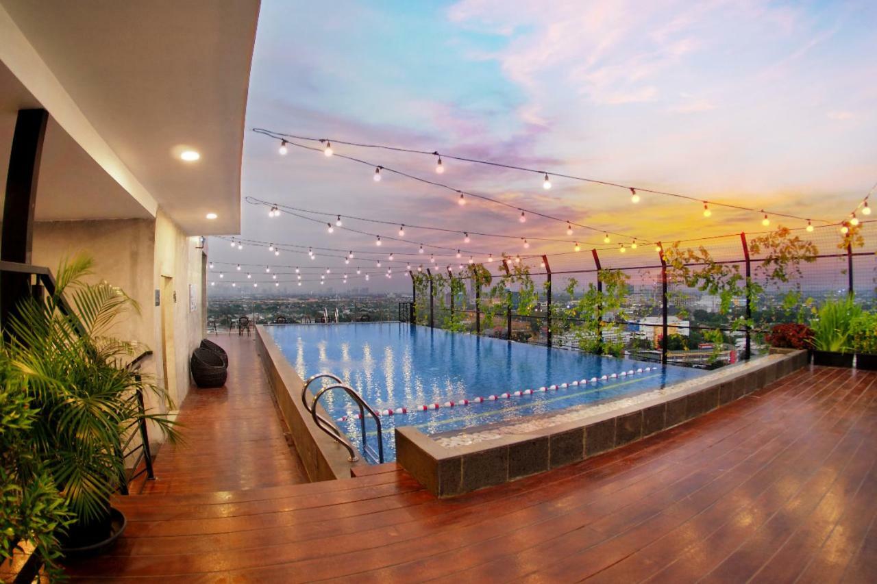 Aviary Bintaro Hotel Serpong Exterior foto
